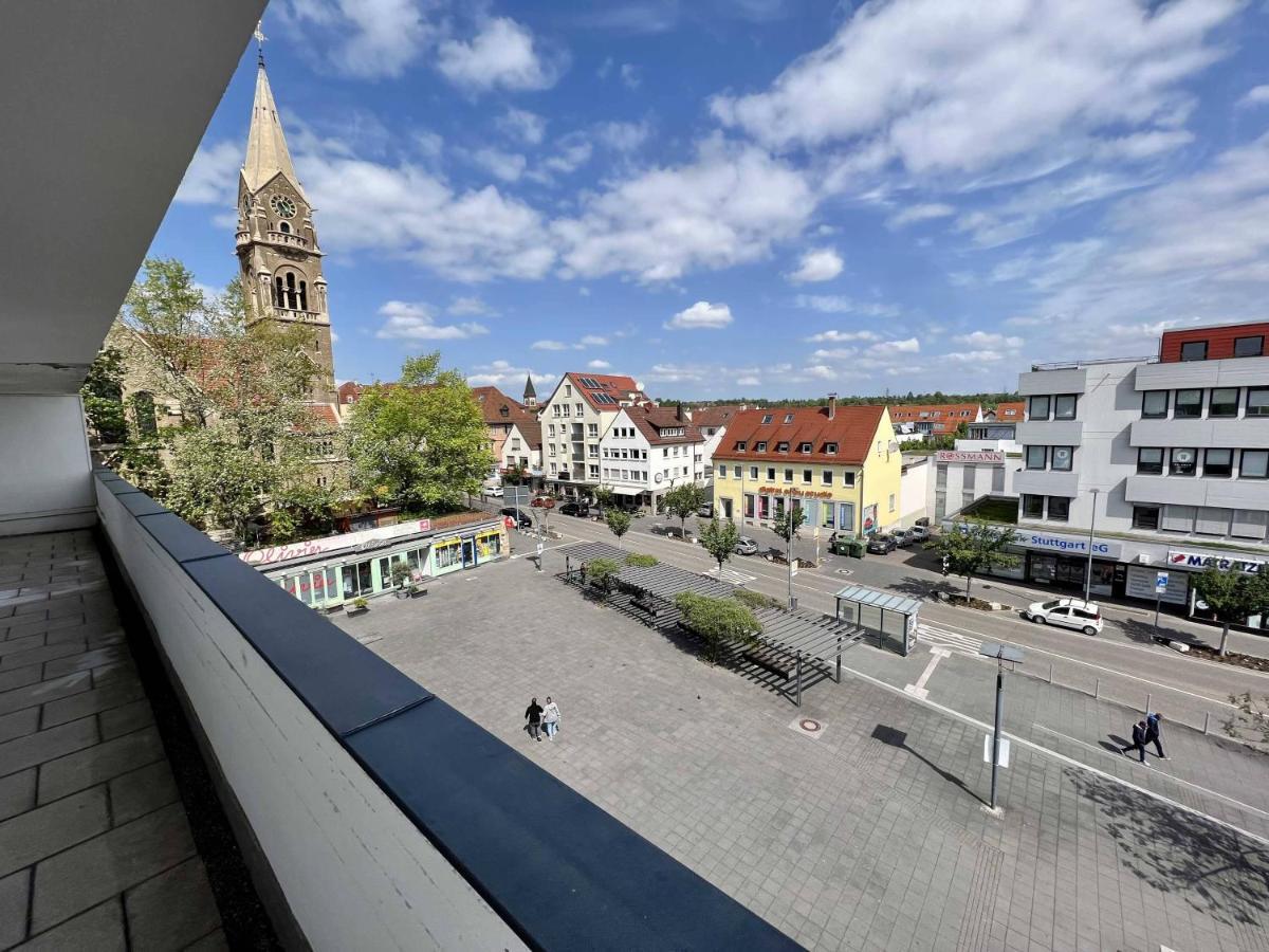 Nujen- Hotel Und Apartment Stuttgart Zuffenhausen Esterno foto