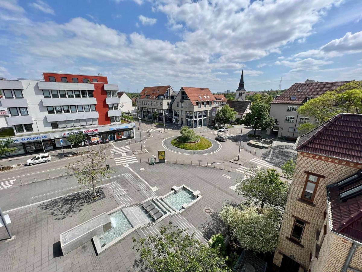 Nujen- Hotel Und Apartment Stuttgart Zuffenhausen Esterno foto